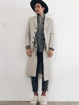 「INITIALS（イニシャルズ）のアイテム（カバーオール）」を使った、Alexander Yeungさん（メンズ・174cm）の冬コーディネート