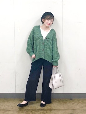 「ケーブルカーディガン」｜「アイテム（ハンチング/ベレー帽）」を使った、yasuno.【GLOBALWORK】さん（レディース・162cm）の秋コーディネート