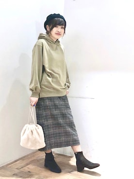 「ピスタチオ」｜「アイテム（ハンチング/ベレー帽）」を使った、yasuno.【GLOBALWORK】さん（レディース・162cm）の冬コーディネート