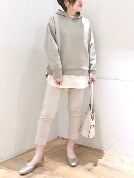 「アイテム（パーカー、グリーン系）」を使った、yasuno.【GLOBALWORK】さん（レディース・162cm）の春コーディネート