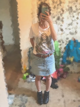 「SLY（スライ）のCLIFF HIP HUNG TILT SK-C（デニムスカート、ブルー系）」を使った、momoさん（レディース・155cm）の夏コーディネート