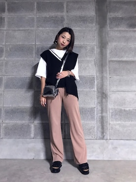 「CLANE（クラネ）のアイテム（シューズ）」を使った、酒井真実さん（レディース・153cm）の春コーディネート