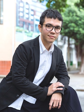 Yoru Chenさんのコーディネート