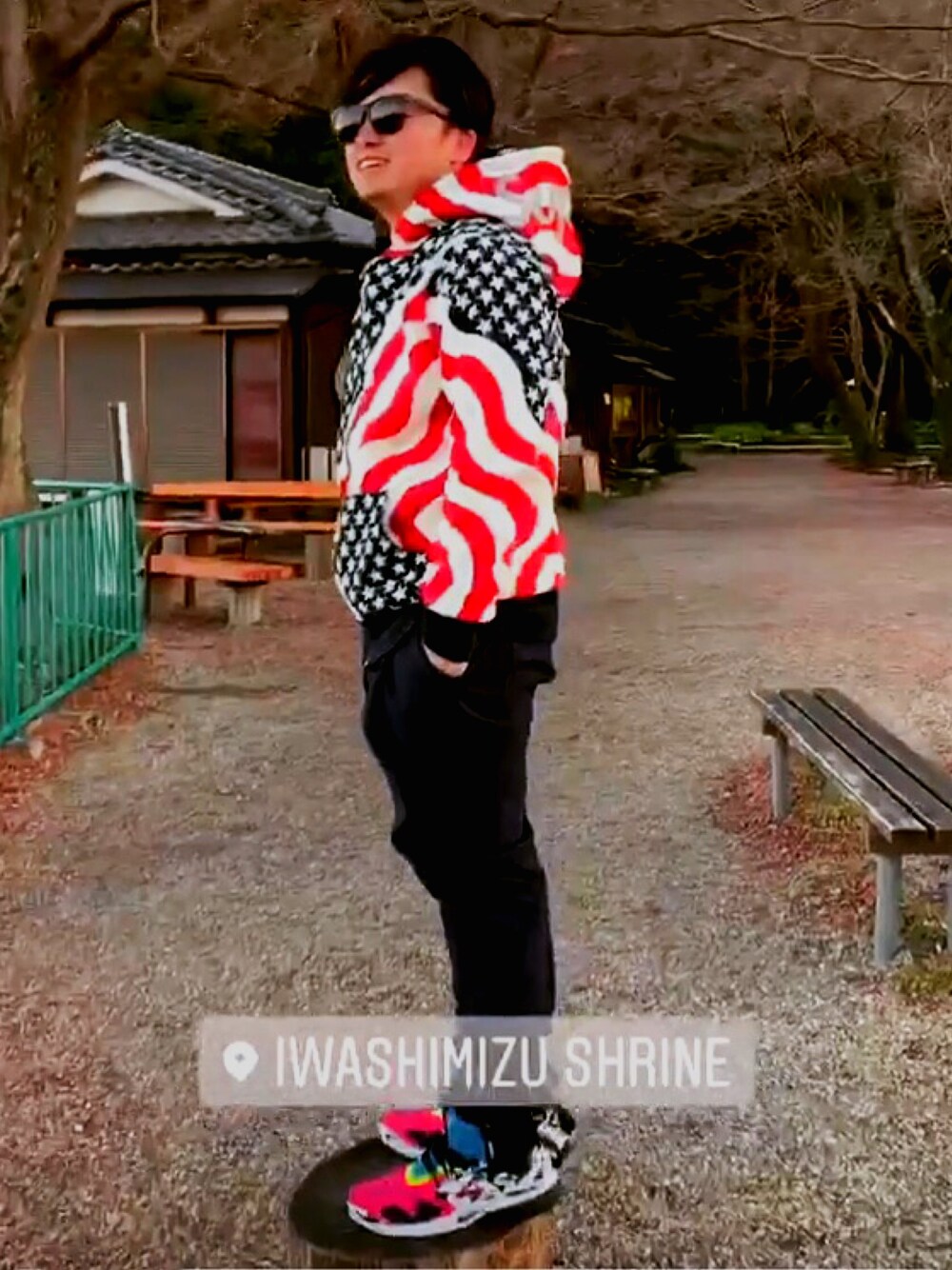 「冬コーデ、カジュアル、今日のコーデ、NIKE」｜「Supreme のアイテム（パーカー、その他）」を使った、P-Y-U-N-T-Aさん（メンズ・165cm）の冬コーディネートの1枚目の写真
