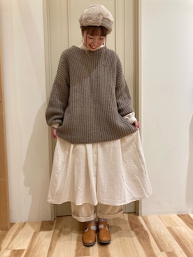 「ストレートパンツ」｜「アイテム（ハンチング/ベレー帽）」を使った、タブンネさん（レディース・167cm）の秋コーディネート