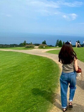 「LOWRYS FARM（ローリーズファーム）のCONEハイライズワイドデニム　800874（デニムパンツ）」を使った、sakiさん（レディース・165cm）の夏コーディネート