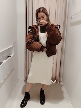「EVRIS（エヴリス）のアイテム（ダウンジャケット/コート）」を使った、Rionaさん（レディース・159cm）の秋コーディネート