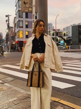 Evris エヴリス のトートバッグを使った人気ファッションコーディネート Wear