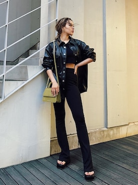 「クロップドトップス」｜「アイテム（ブルゾン）」を使った、Rionaさん（レディース・159cm）の春コーディネート