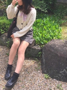 「archives（アルシーヴ）のアイテム（ジャンパースカート）」を使った、hanaさん（レディース・157cm）の春コーディネート