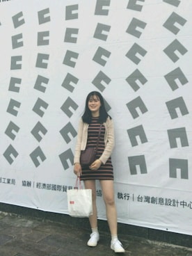 「PULL&BEAR（プルアンドベア）のアイテム（チュニック）」を使った、TUANさん（レディース・170cm）の夏コーディネート