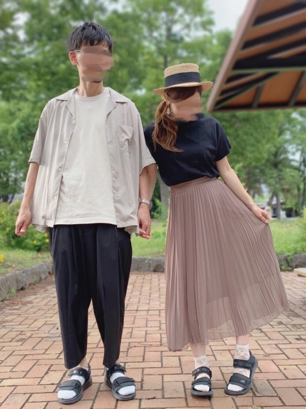 「ペアルック、リンクコーデ、シミラールック、シンプルコーデ、大人カジュアル、サンダルに靴下、シャツ、溺愛じじい、にゃにゃ、シャツ好き集まれ」｜「GUのオープンカラーシャツ（5部袖）（トップス、グレー系）」を使った、とうちゃんさん（メンズ・182cm）の夏コーディネートの1枚目の写真