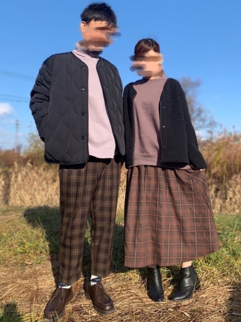 「ペアルック、リンクコーデ、シミラールック、おそろいコーデ、年末WEAR感謝祭、チェックパンツ、チェックスカート、キルティングジャケット、溺愛じじい、にゃにゃ」｜「FREAK'S STOREのWEB限定 12oz ヘビーウェイト ビッグシルエット タートルネックスウェット/プルオーバー（スウェット、パープル系）」を使った、とうちゃんさん（メンズ・182cm）の冬コーディネートの1枚目の写真