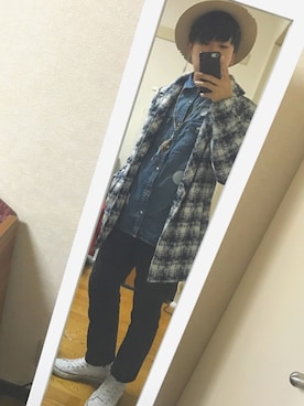 「アイテム（イヤリング、ブルー系）」を使った、TakAshIさん（メンズ・166cm）の冬コーディネート