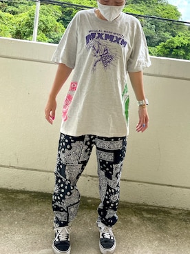 「MAGICAL MOSH MISFITS（マジカルモッシュミスフィッツ）のアイテム」を使った、Yuki16さん（レディース・163cm）の夏コーディネート