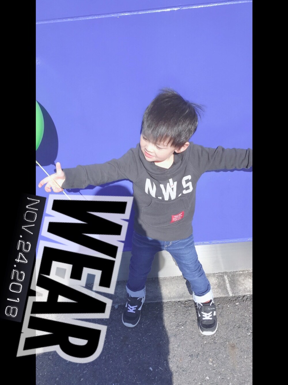 「休日スタイル、男の子コーデ、ラクチンコーデ、2歳児 キッズ 男の子、サイズ100、サイズ16」｜「Plus *のアイテム（パーカー、グレー系）」を使った、miiさん（レディース・154cm）の秋コーディネートの1枚目の写真