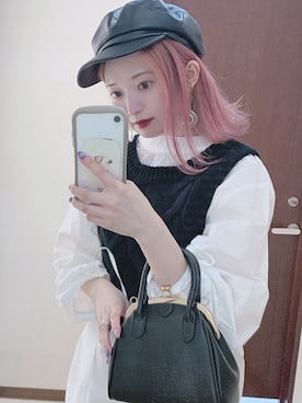 「RETRO GIRL（レトロガール）のアイテム（トップス、ブラック系）」を使った、𝐶ℎ𝑖𝑛さん（レディース・160cm）の秋コーディネート