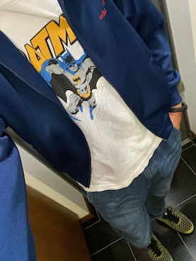 「Champion（チャンピオン）のアイテム（Tシャツ/カットソー、ホワイト系）」を使った、すんさん（メンズ・177cm）の秋コーディネート
