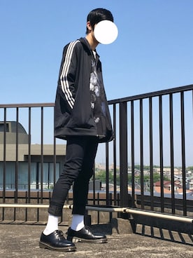 「花柄」｜「アイテム（その他アウター）」を使った、Nさん（メンズ・172cm）の春コーディネート