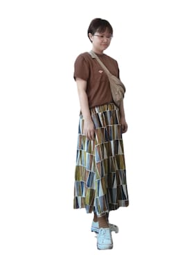 「chambre de charme（シャンブルドゥシャーム）のアイテム（スカート）」を使った、rippeさん（レディース・154cm）の夏コーディネート