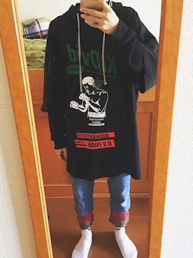 「DRKSHDW by RICK OWENS（ダークシャドウ バイ リックオウエンス）のアイテム（パーカー）」を使った、sさん（メンズ・179cm）の春コーディネート