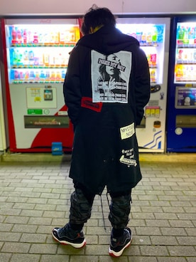 「AIR JORDAN（エアジョーダン）のアイテム（スニーカー、ブラック系）」を使った、reachiiiさん（メンズ・174cm）の冬コーディネート