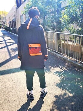 「GUコーデ」｜「アイテム（モッズコート）」を使った、RAYさん（メンズ・176cm）の春コーディネート
