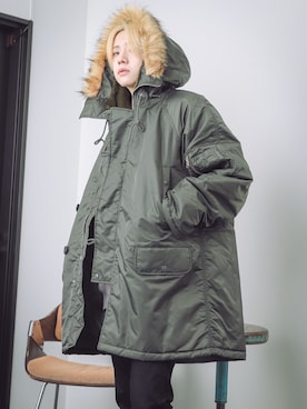 「PUBLUX（パブリュクス）のアイテム（ジャケット/アウター）」を使った、PUBLUX MENSさん（メンズ・175cm）の冬コーディネート