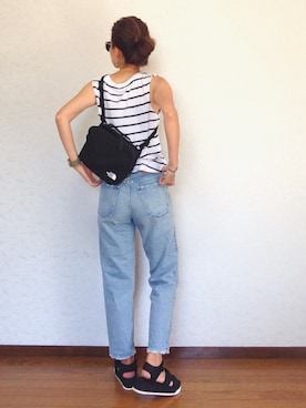 「MOUSSY（マウジー）のMV JW Tapered（デニムパンツ）」を使った、みーさん（レディース・171cm）の夏コーディネート