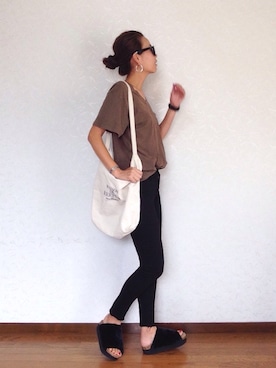 「CANAL JEAN（キャナルジーン）のアイテム（ピアス（両耳用））」を使った、みーさん（レディース・171cm）の秋コーディネート