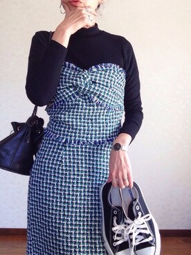 「アイテム（チューブトップ、ブルー系）」を使った、みーさん（レディース・171cm）の春コーディネート