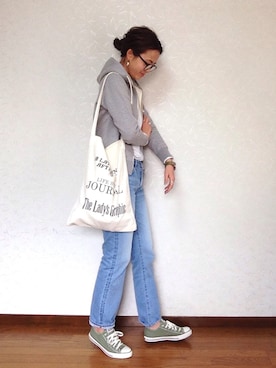 「ALLUMER（アリュメール）のアイテム（パンツ）」を使った、みーさん（レディース・171cm）の春コーディネート