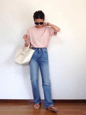 「Minnetonka（ミネトンカ）のアイテム（ビーチサンダル）」を使った、みーさん（レディース・171cm）の夏コーディネート