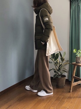 「adidas（アディダス）の＜adidas（アディダス）＞STANSMITH 19FW パープル スニーカー ◆（スニーカー）」を使った、みーさん（レディース・171cm）の冬コーディネート