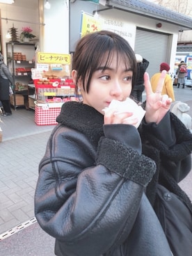 「JEANASIS（ジーナシス）のアイテム（ムートンコート）」を使った、marilyn さん（レディース・154cm）の冬コーディネート