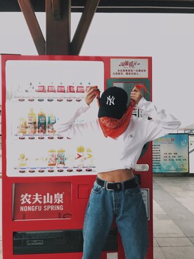 「ny（エヌワイ）のアイテム（帽子）」を使った、不二_凡凡-BABYCITYさん（レディース・165cm）の冬コーディネート