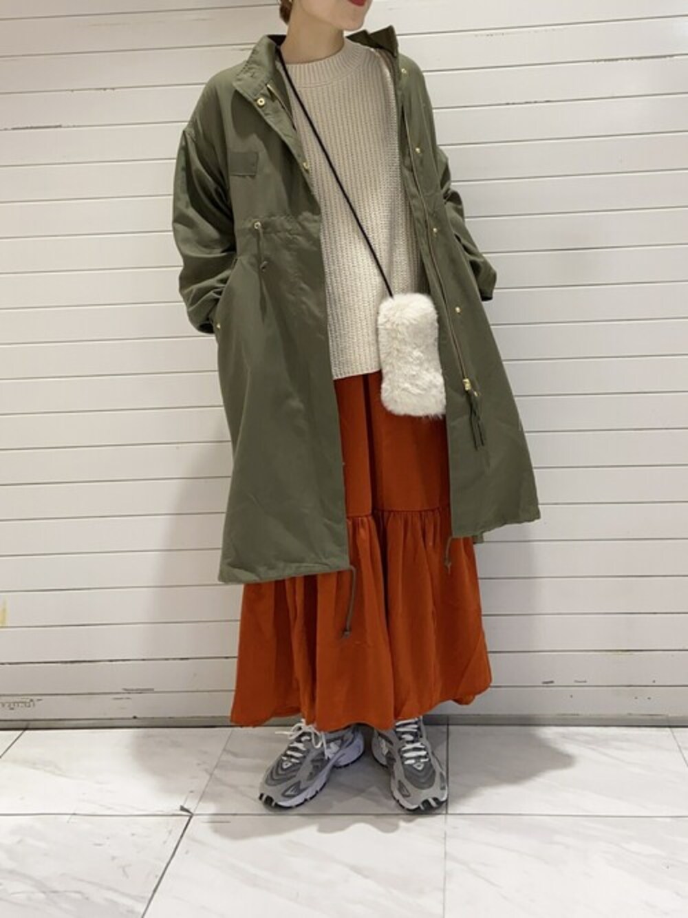 「カジュアルコーデ、Green Parks」｜「armoniaのarmonia・ティアードキャミワンピース＊（ワンピース、レッド系）」を使った、SAKAWAさん（レディース・161cm）の冬コーディネートの1枚目の写真