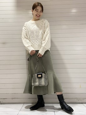 「Petit fleur（プチフルール）のアイテム」を使った、SAKAWAさん（レディース・161cm）の冬コーディネート