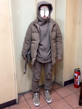「nonnative（ノンネイティブ）のアイテム（ダウンジャケット/コート）」を使った、tecさん（メンズ・167cm）の冬コーディネート