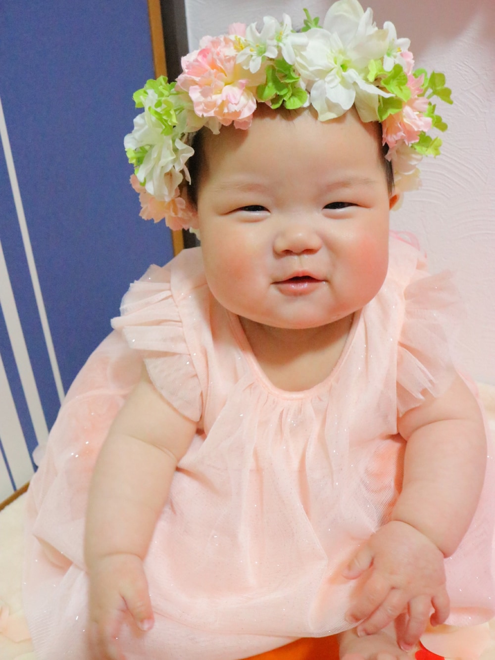 「生後6ヶ月、生後183日、ハーフバースデー、H&M、ベビーコーデ、キッズコーデ、キッズファッション、女の子、おんなのこ」｜「H&Mのアイテム（ワンピース、ピンク系）」を使った、ぶうさん（キッズ・80cm）の夏コーディネートの1枚目の写真
