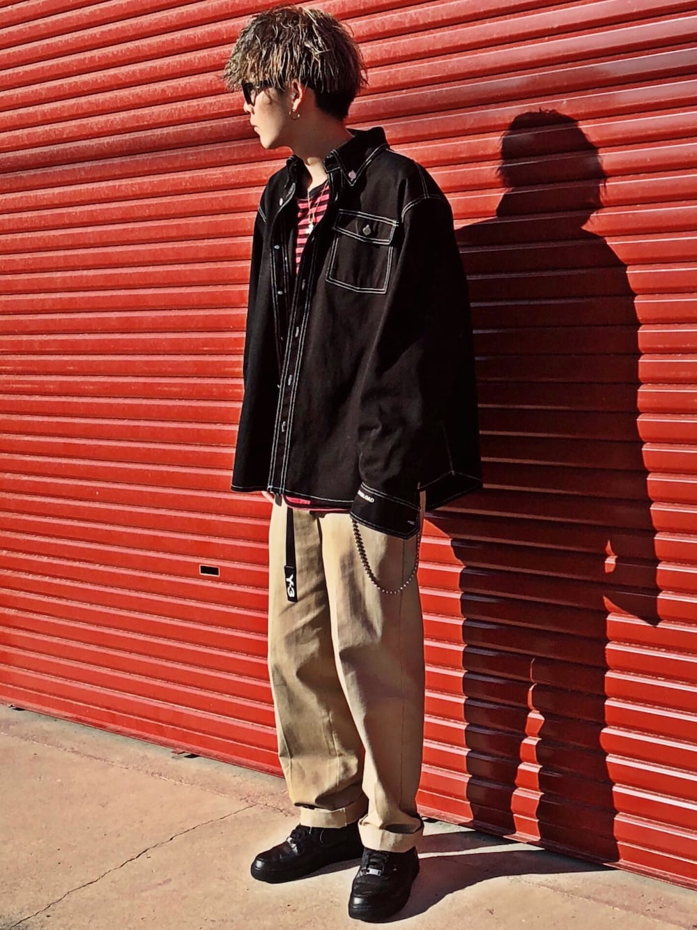 デニムジャケットを使った「overload」の人気ファッション  