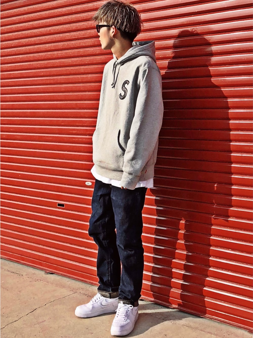 KAI｜Supreme のパーカーを使ったコーディネート - WEAR
