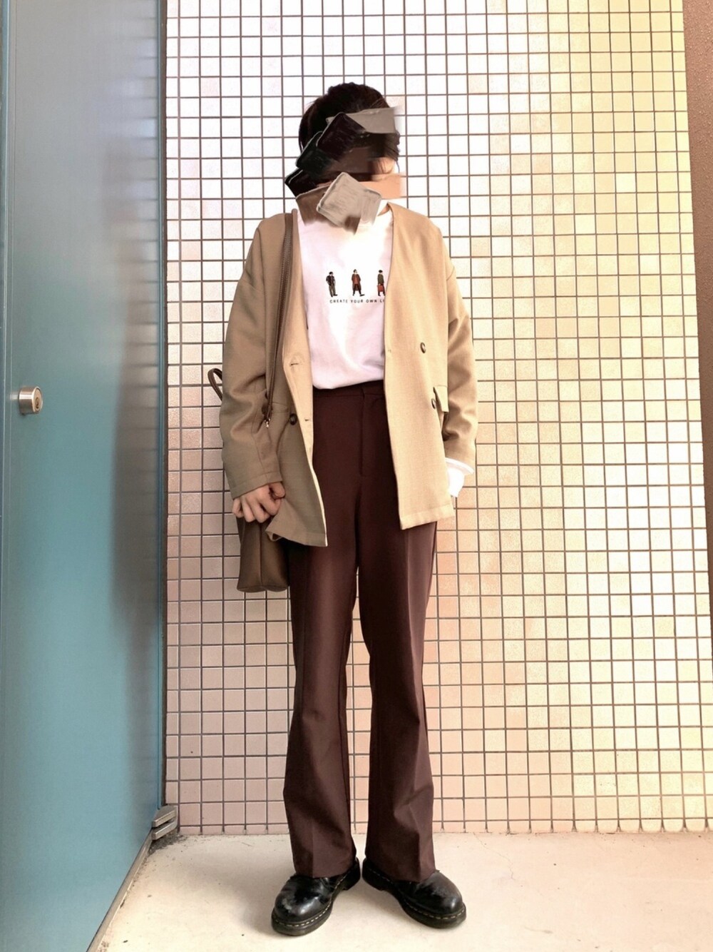 「秋、秋コーデ、オトナカジュアル、パンツスタイル、おしゃれさんと繋がりたい、ジャケット、韓国ファッション、今日のコーデ、Dr.Martens、プチプラ」｜「GUのアイテム（パンツ、ブラウン系）」を使った、hanaさん（レディース・164cm）の秋コーディネートの1枚目の写真