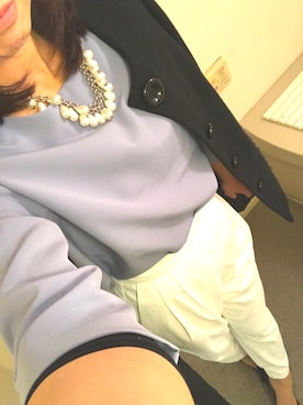 「GU（ジーユー）のアイテム（シャツ/ブラウス、ブルー系）」を使った、a__m54さん（レディース）の冬コーディネート