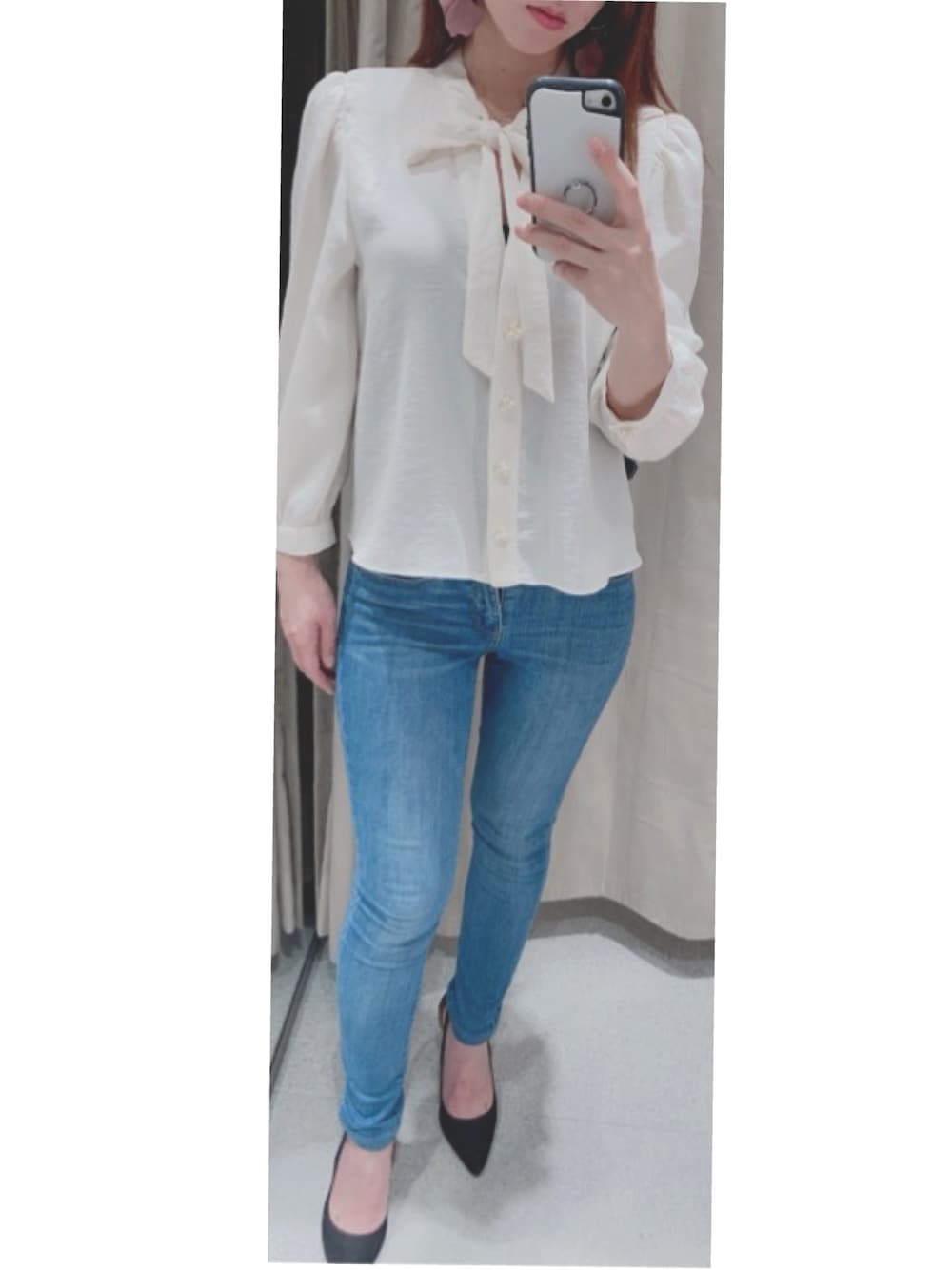 「ZARAのアイテム（シャツ/ブラウス、ホワイト系）」を使った、Cさん（レディース・154cm）の春コーディネートの1枚目の写真