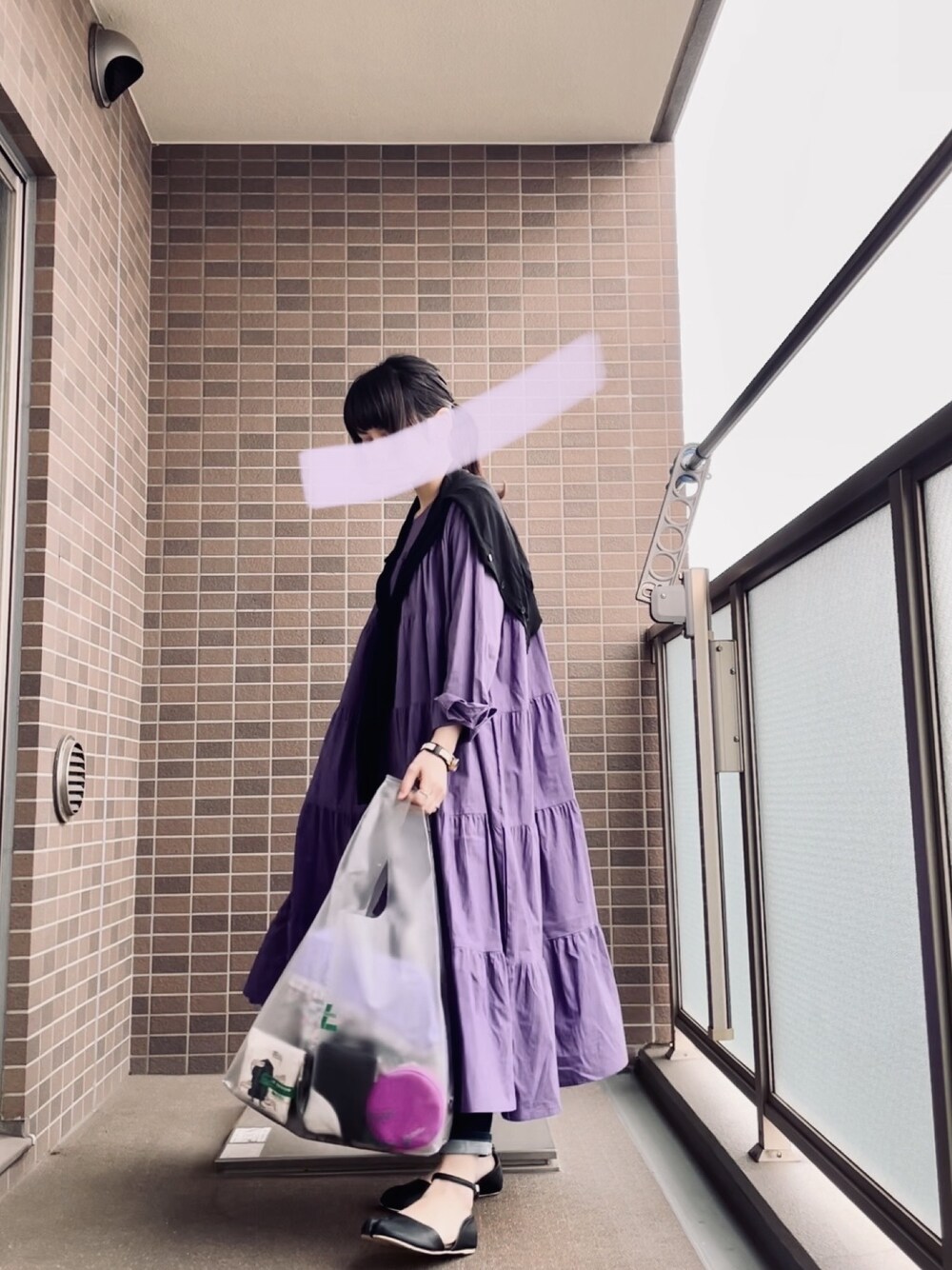 「シャツワンピース、ティアードワンピース、ロング丈、Aライン、足袋パンプス、ビニールバッグ、セブンイレブン、むらさき」｜「no brandのアイテム（シャツワンピース、パープル系）」を使った、ユキ坊。さん（レディース・156cm）の春コーディネートの1枚目の写真