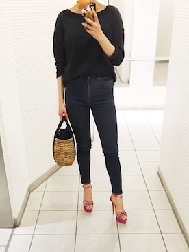 「Charlotte Olympia（シャーロットオリンピア）のアイテム（サンダル）」を使った、fumikoさん（レディース・160cm）の夏コーディネート