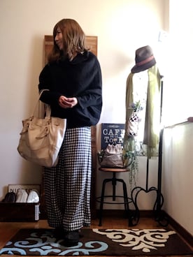 「アシメニット」｜𝓮𝓽𝓼𝓾*さん（レディース・157cm）の冬コーディネート