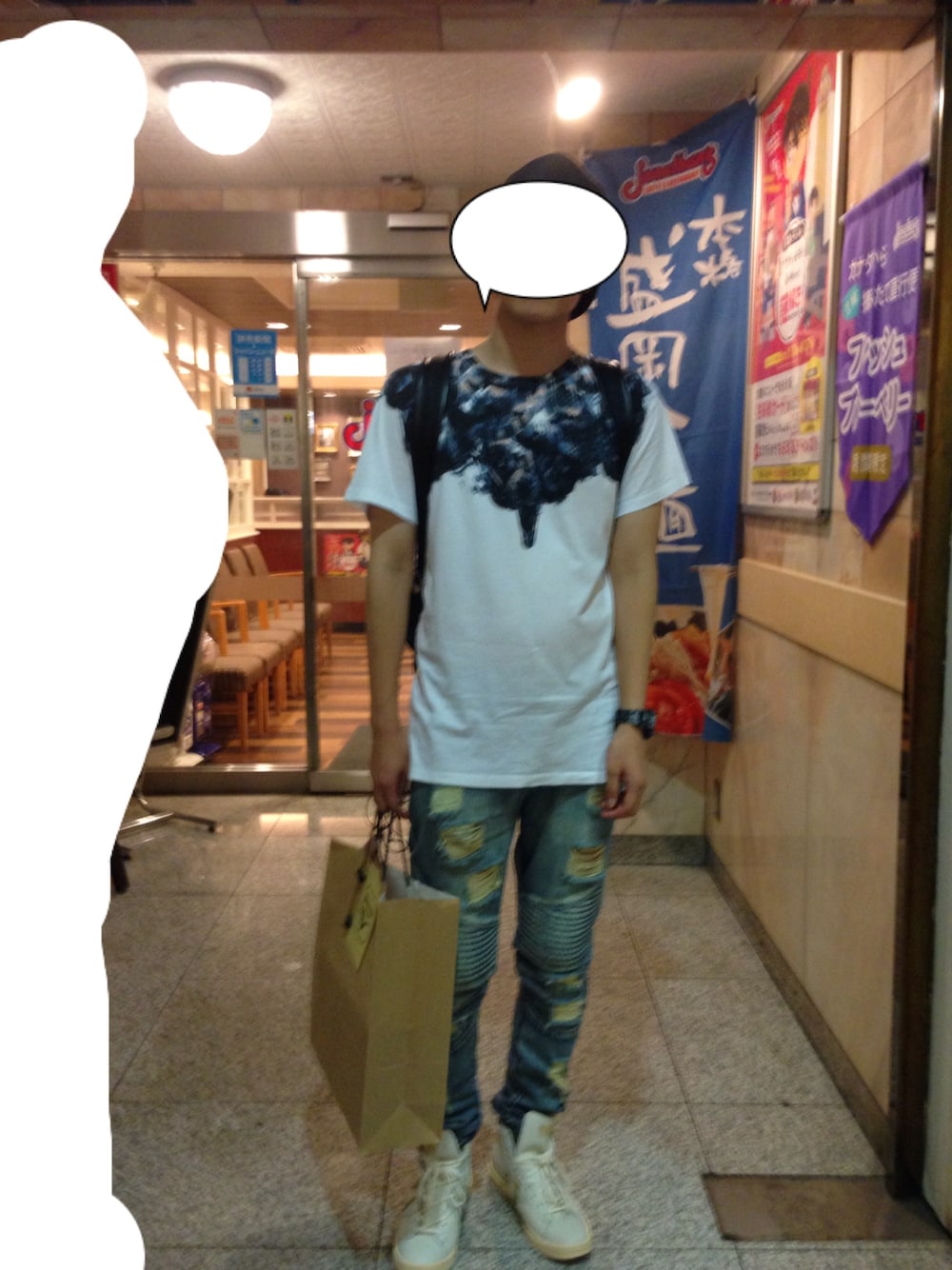 「GIVENCHY、MARCELO BURLON、stampd'LA、コンバース、ハイカットスニーカー、バックパック、キャップ」｜「MARCELO BURLONのアイテム（Tシャツ/カットソー、ホワイト系）」を使った、メジロマックイーン🐴さん（メンズ・178cm）の夏コーディネートの1枚目の写真