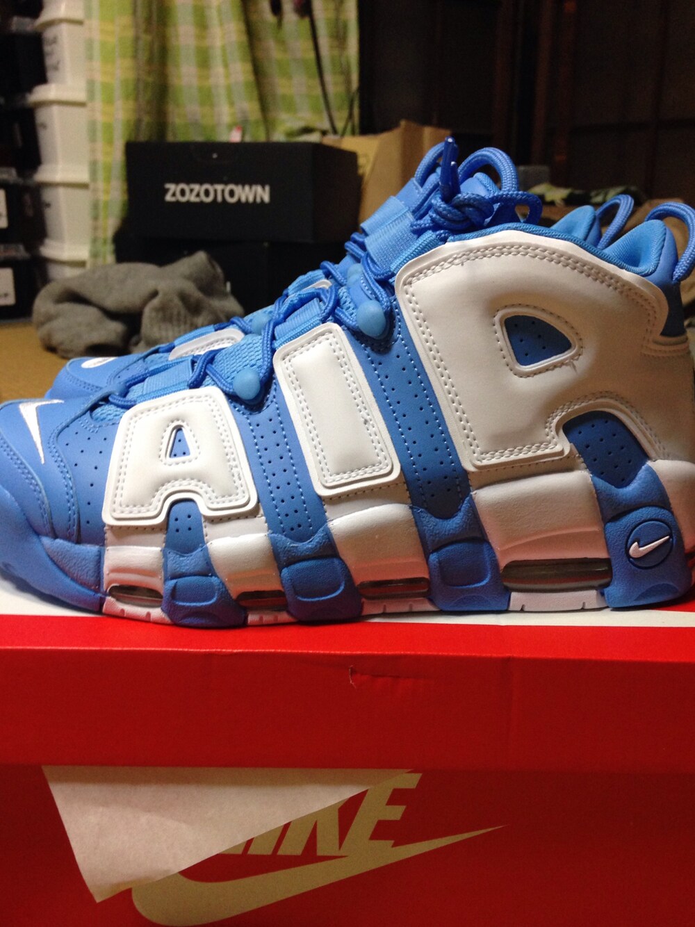 「ナイキ、NIKE、スニーカー、モアテン、moreuptempo、渡辺曜」｜「NIKEのAIR MORE UPTEMPO 96 921948-401（スニーカー、ブルー系）」を使った、メジロマックイーン🐴さん（メンズ・178cm）の秋コーディネートの1枚目の写真